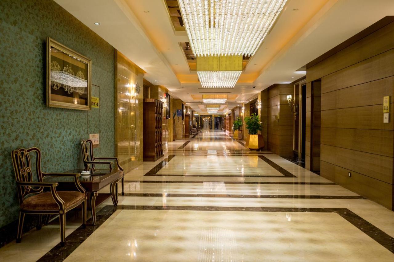 Sunshine Hotel Zhangjiajie Exterior foto